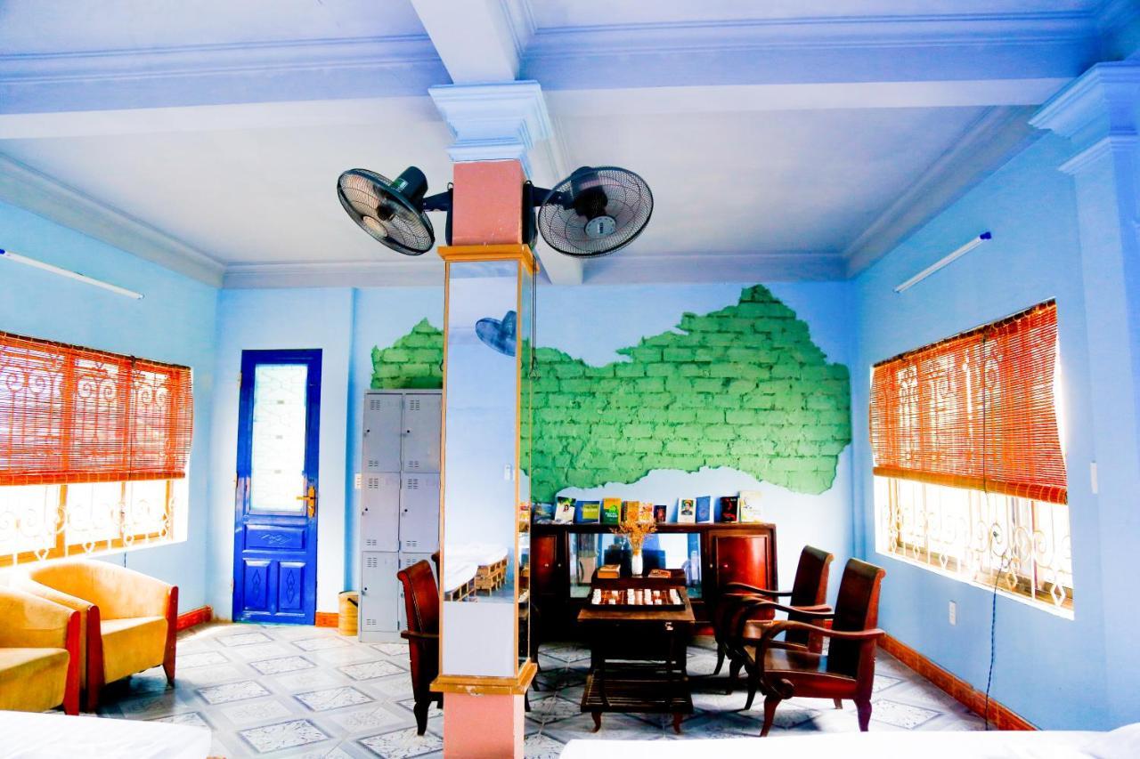 Adp Homestay & Coffee Dong Hoi Esterno foto